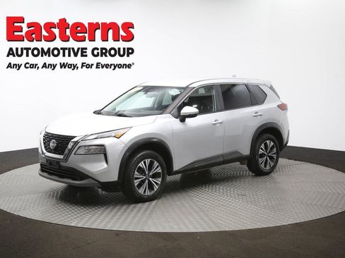 Used 2022 Nissan Rogue SV image 57