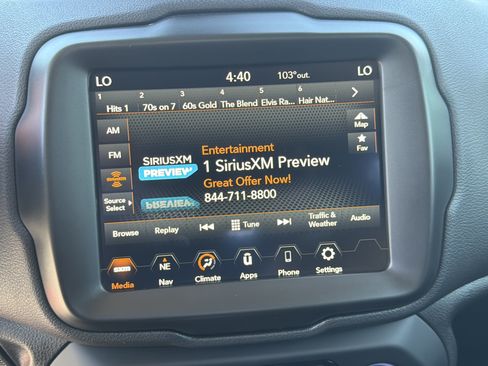 Used 2023 Jeep Renegade Latitude AWD/4WD image 31