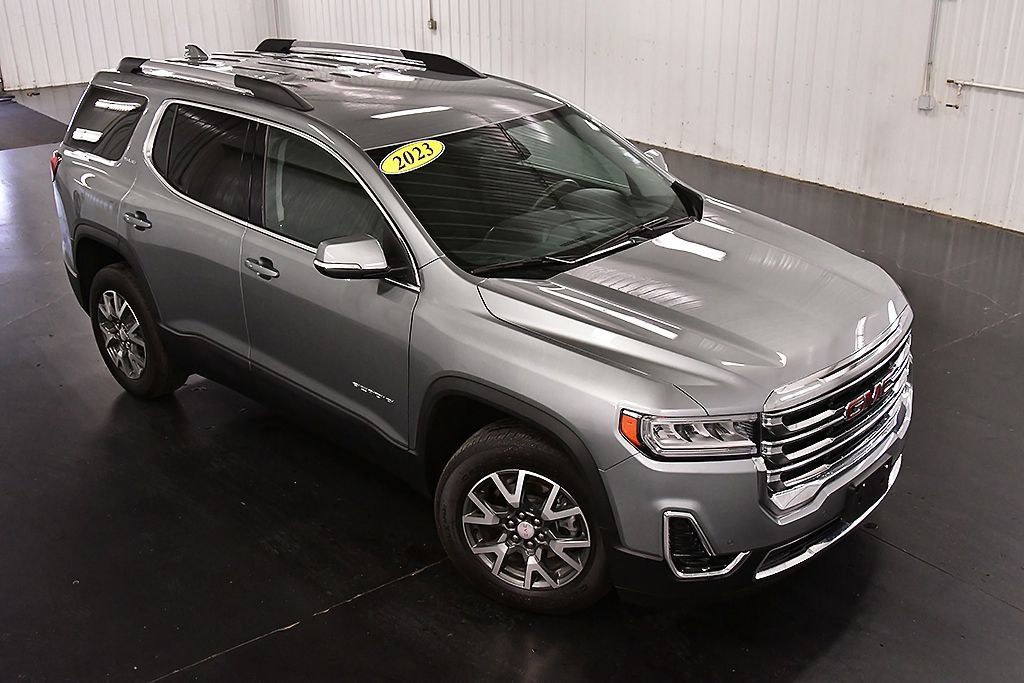 Used 2023 GMC Acadia SLE w/ Driver Convenience Package AWD/4WD image 13