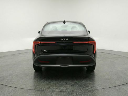 Used 2025 Kia K4 LXS image 7