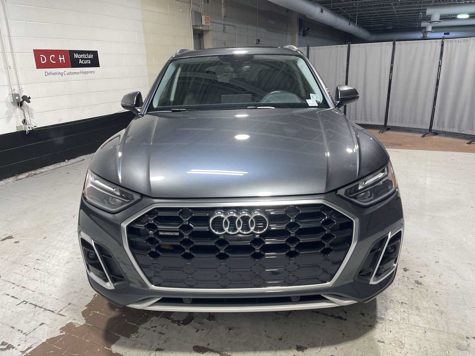 Used 2022 Audi Q5 2.0T Premium Plus w/ Premium Plus Package AWD/4WD image 6