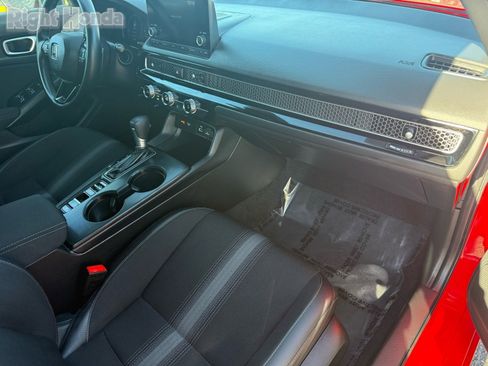 Certified 2024 Honda Civic Sport image 29