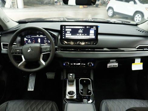 New 2026 Mitsubishi Outlander SEL FWD image 20