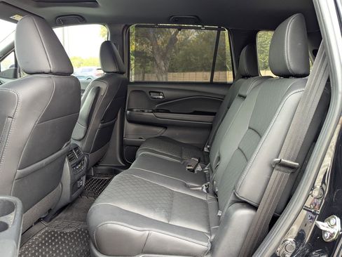 Used 2020 Honda Passport Touring image 15