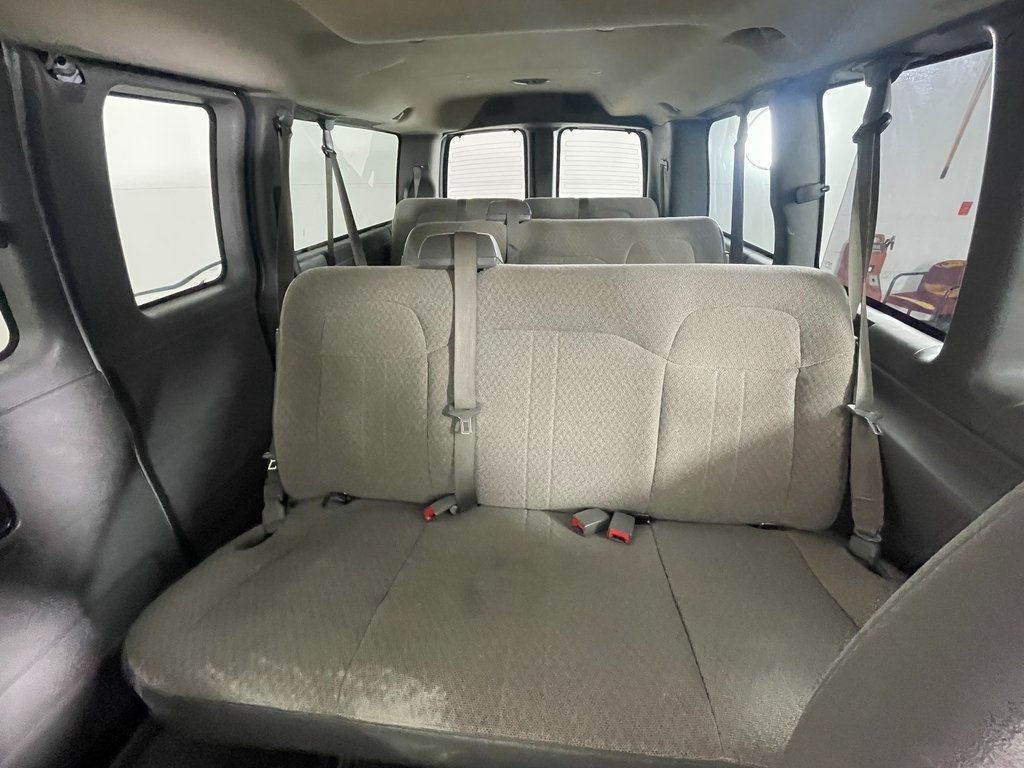 Used 2013 GMC Savana 2500 LT w/ LT Preferred Equipment Group RWD image 25