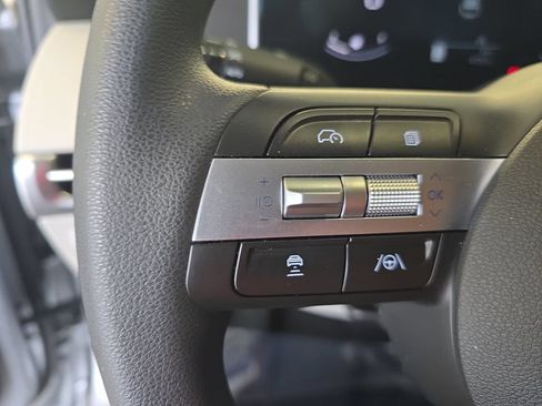 Used 2026 Hyundai Tucson SEL FWD image 17