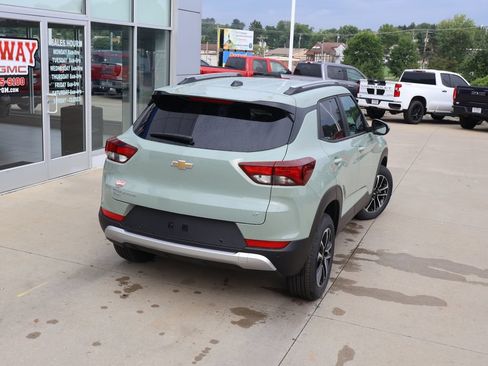 New 2026 Chevrolet TrailBlazer LT w/ Convenience Package AWD/4WD image 40