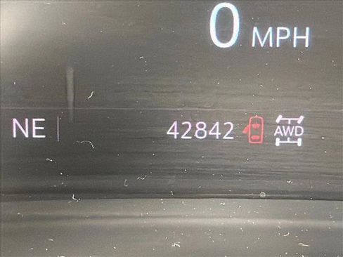 Used 2021 Buick Envision Preferred AWD/4WD image 28