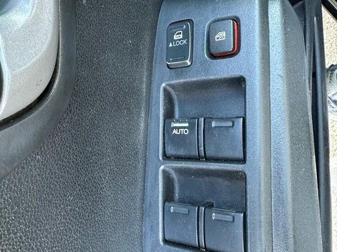 Used 2009 Honda Fit Sport image 14