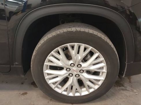 Used 2024 GMC Acadia Elevation AWD/4WD image 36