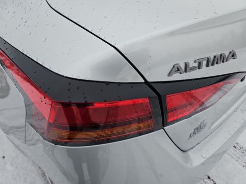 New 2025 Nissan Altima 2.5 SL FWD image 15