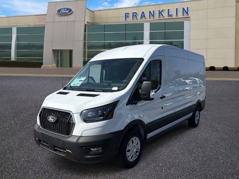 New 2026 Ford Transit 250 148 Medium Roof RWD image 3