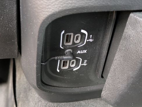 Used 2020 RAM 1500 Big Horn image 29