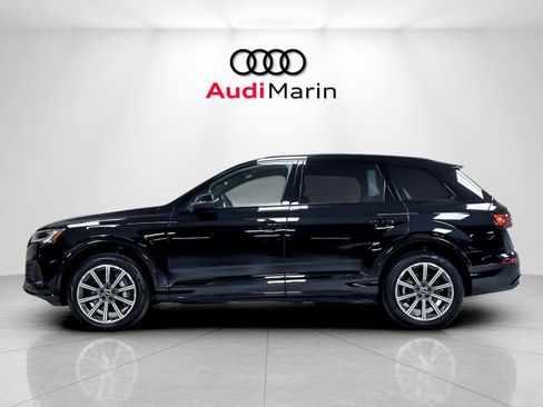 Used 2023 Audi Q7 2.0T Premium Plus w/ Premium Plus Package AWD/4WD image 2