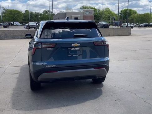 Used 2025 Chevrolet Equinox LT FWD image 7