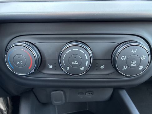 New 2026 Chevrolet Trax LS w/ LS Convenience Package image 10