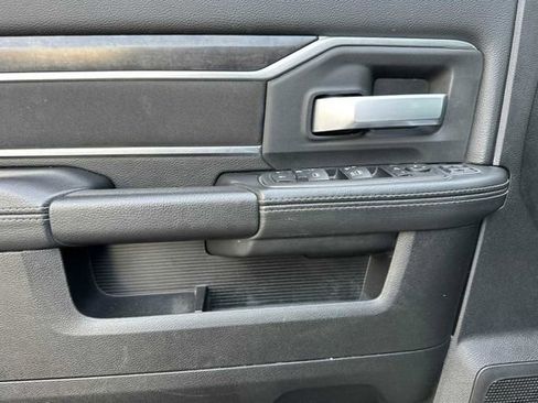 Used 2024 RAM 2500 Big Horn image 10