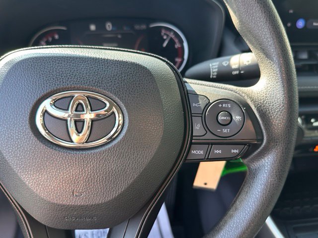 Used 2024 Toyota RAV4 LE FWD image 22