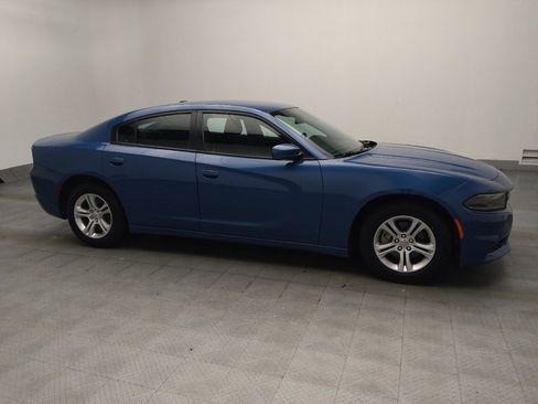 Used 2022 Dodge Charger SXT RWD image 11