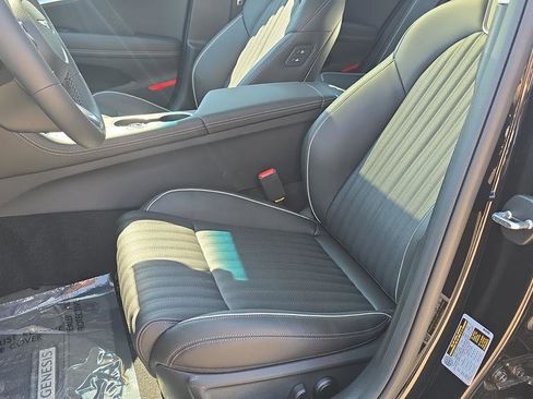 New 2026 Genesis G70 2.5T Prestige image 12