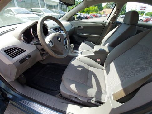 Used 2009 Chevrolet Malibu LS FWD image 7