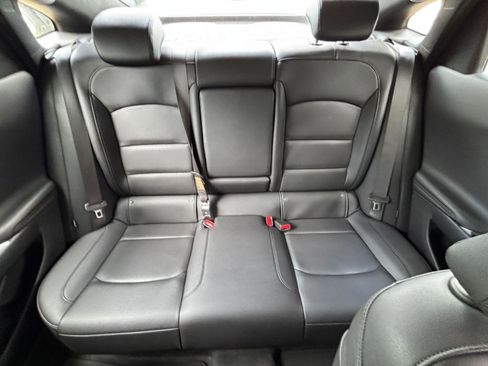 Used 2024 Chevrolet Malibu LT image 38