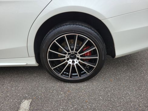 Used 2015 Mercedes-Benz S 550 4MATIC Sedan image 8