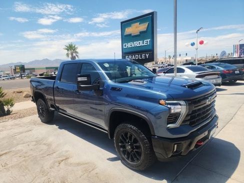 New 2026 Chevrolet Silverado 3500 LTZ w/ LTZ Plus Package AWD/4WD image 1