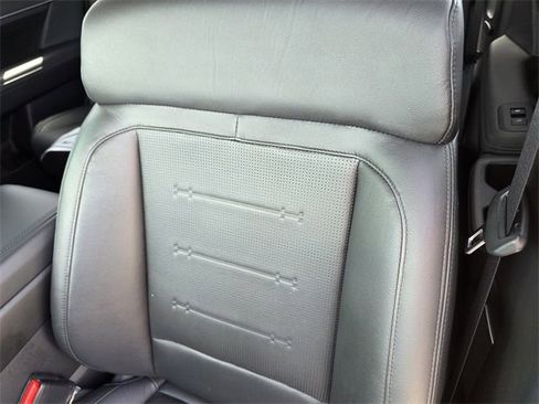 Used 2024 Hyundai Santa Fe Limited image 12