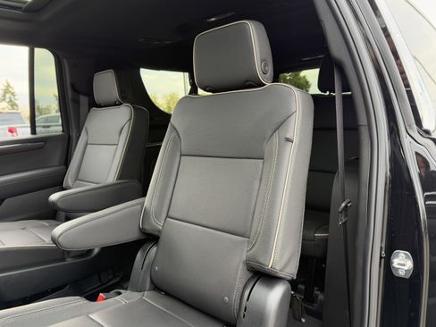 New 2026 Chevrolet Suburban Premier w/ Sun And Tow Package image 30