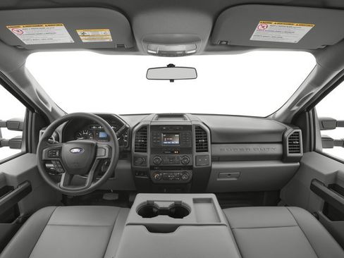 Used 2017 Ford F350 XL image 8