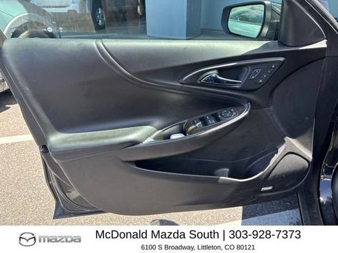 Used 2016 Chevrolet Malibu Premier FWD image 6