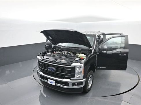 New 2026 Ford F250 XL w/ XL Driver Assist Package image 32