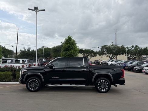 Used 2023 Toyota Tundra Limited w/ Power Package AWD/4WD image 4