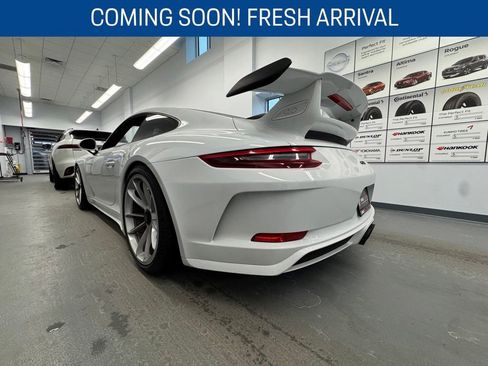Used 2018 Porsche 911 GT3 image 3