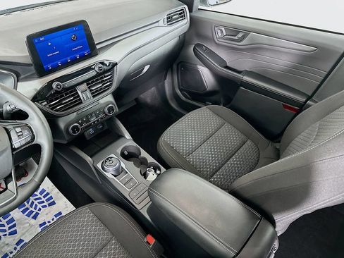 Used 2023 Ford Escape Active image 31