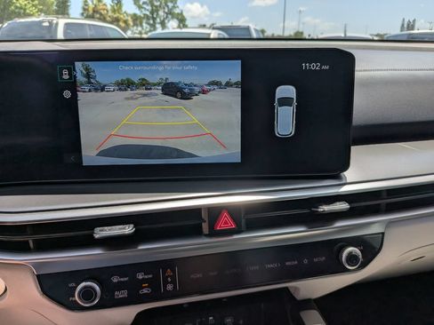 Certified 2026 Kia Sorento S FWD image 24