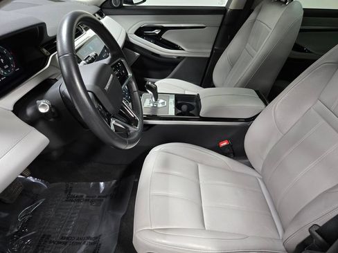 Used 2023 Land Rover Range Rover Evoque SE AWD/4WD image 10