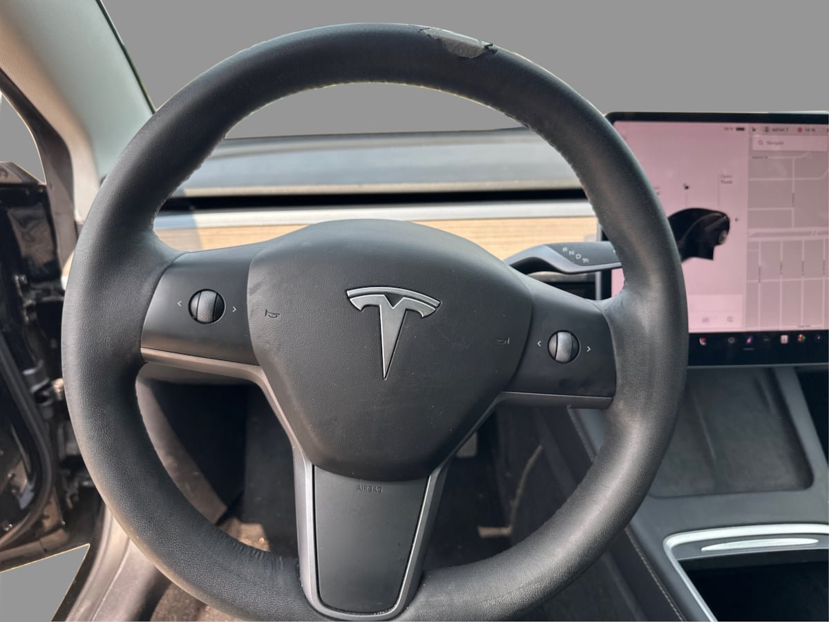 Used 2022 Tesla Model 3 Long Range AWD/4WD image 21