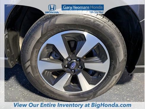 Used 2018 Subaru Forester 2.5i Premium AWD/4WD image 12