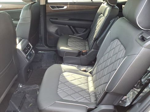 New 2026 Volkswagen Atlas SEL Premium R-Line image 12