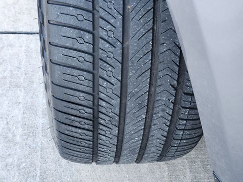 Certified 2022 Land Rover Range Rover Sport HSE Silver Edition image 12