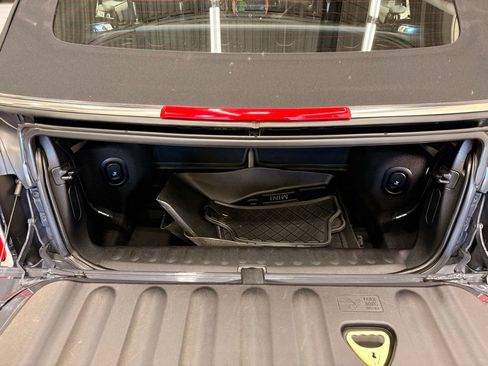 Used 2017 MINI Cooper S image 17