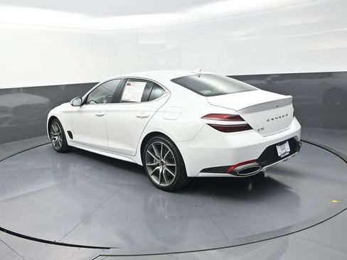 Used 2025 Genesis G70 2.5T RWD image 6