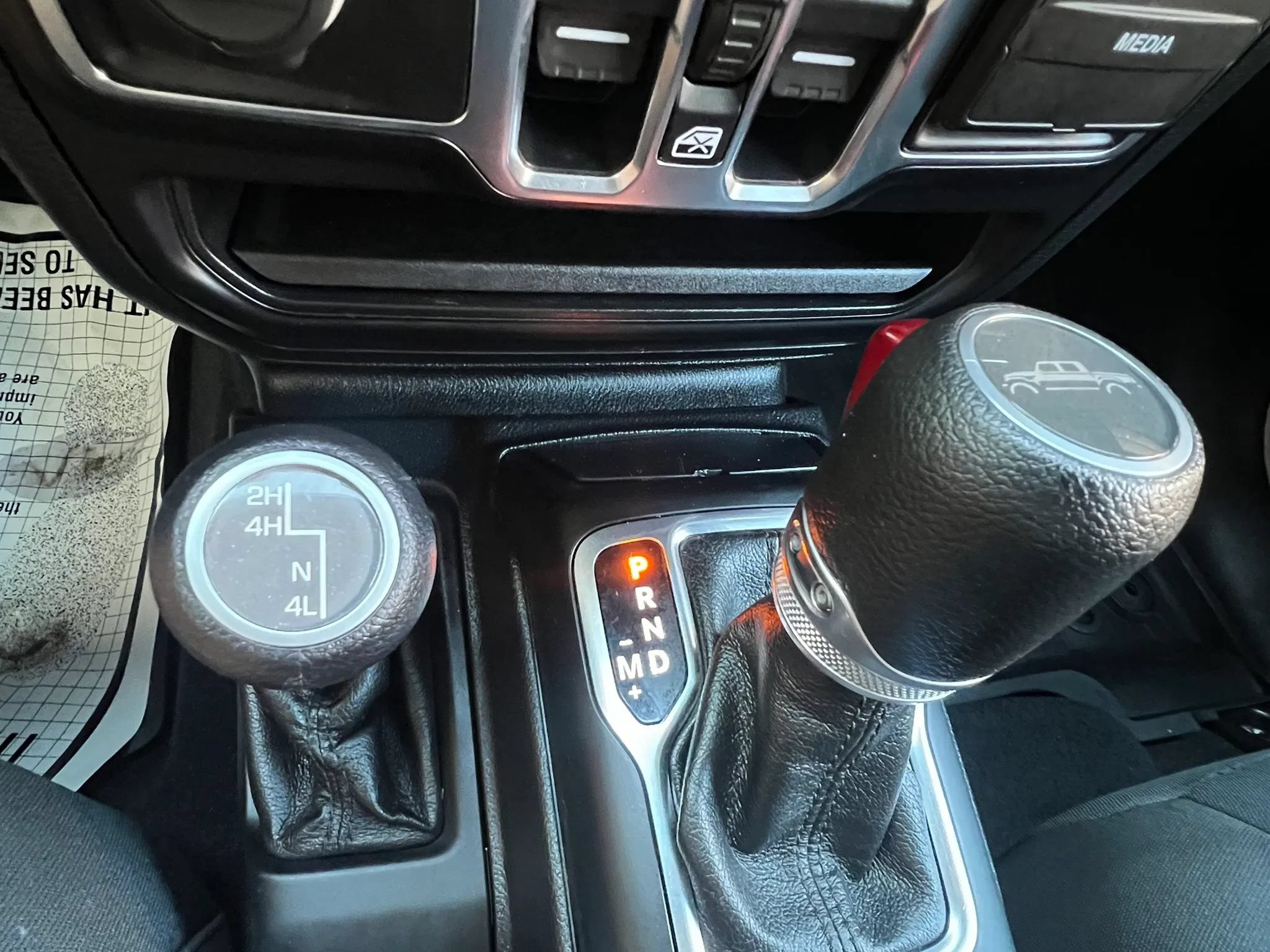 Used 2020 Jeep Gladiator Sport w/ Quick Order Package 24S AWD/4WD image 23