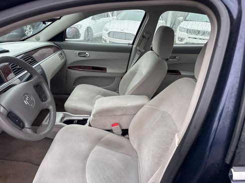 Used 2009 Buick LaCrosse CX image 13