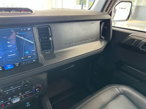 Used 2025 Ford Bronco Badlands AWD/4WD image 33