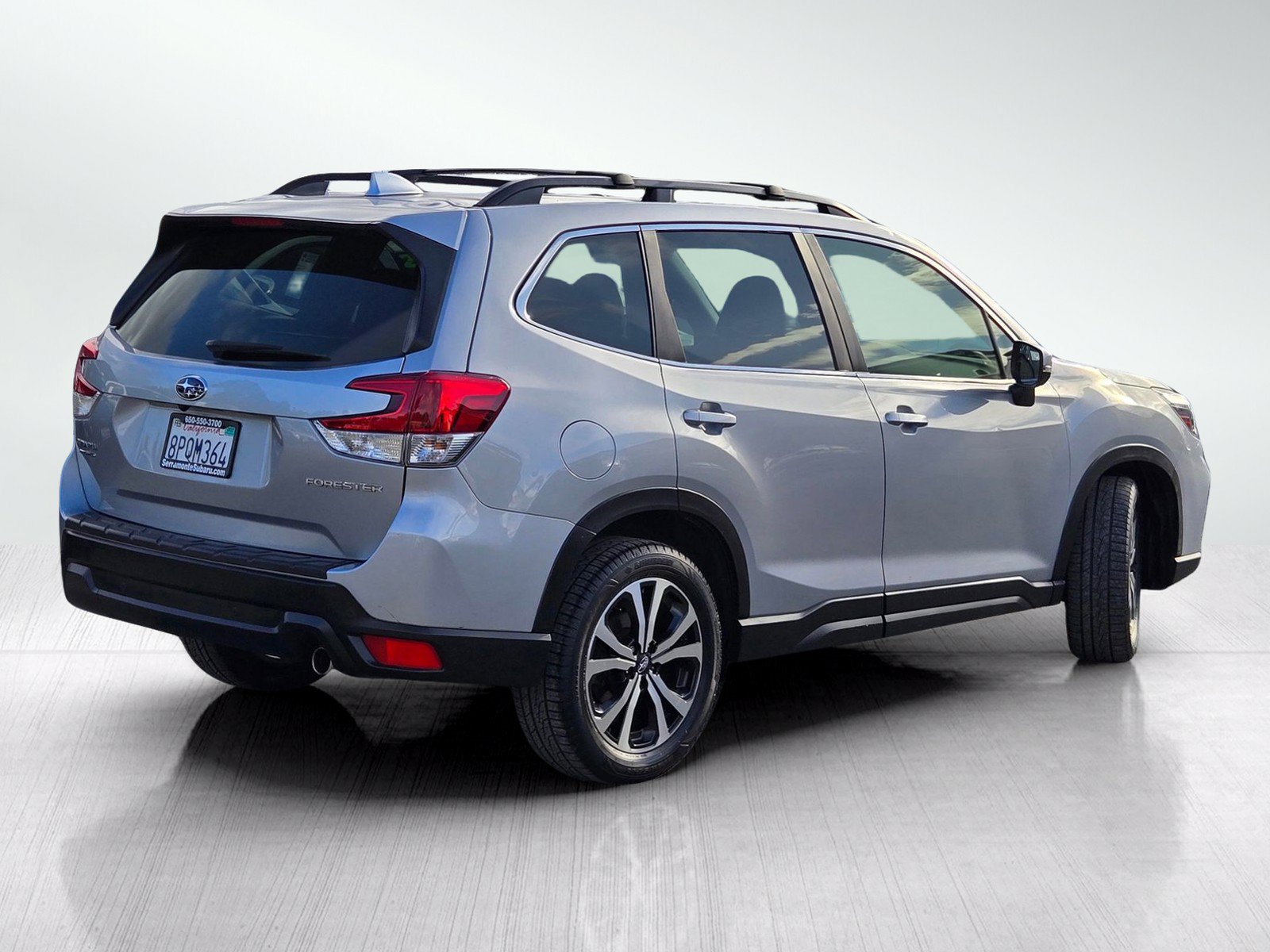 Used 2020 Subaru Forester Limited w/ Popular Package #3 AWD/4WD image 4