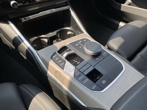 Used 2025 BMW 330i Sedan RWD image 25