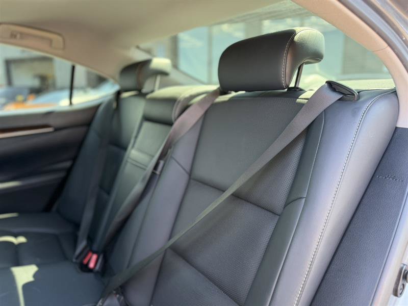 Used 2016 Lexus ES 350 w/ Navigation System Package FWD image 26